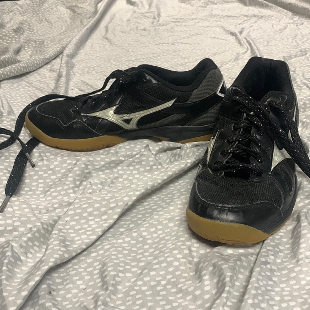 Mizuno Volleyball Shoes with Sparkly Laces